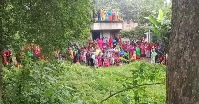 পুকুর পাড় থেকে মরদেহ উদ্ধার